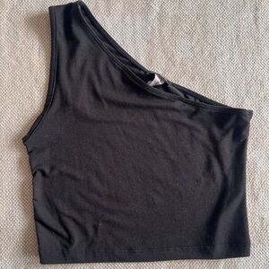 One shoulder top